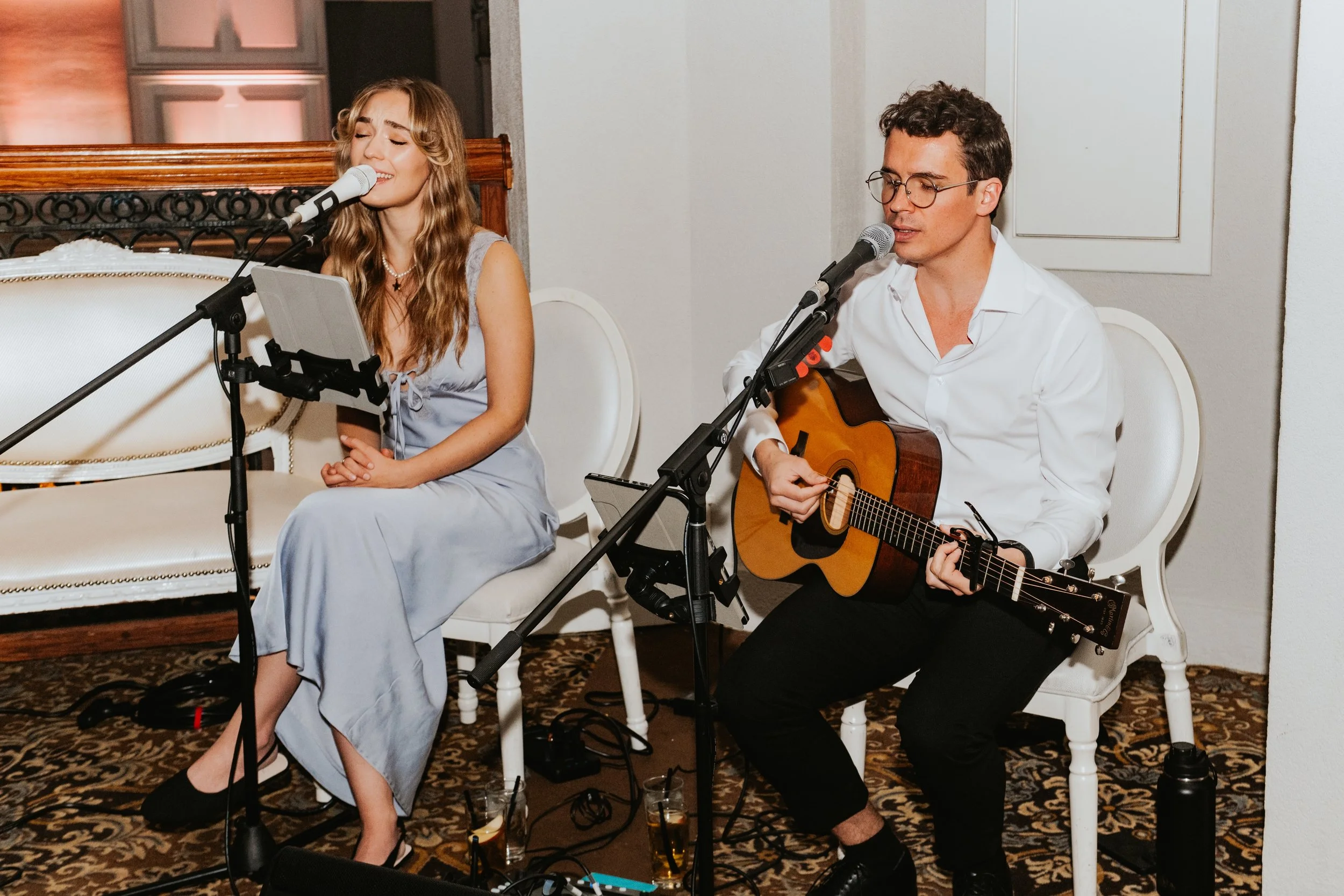 White Roses Entertainment performing live